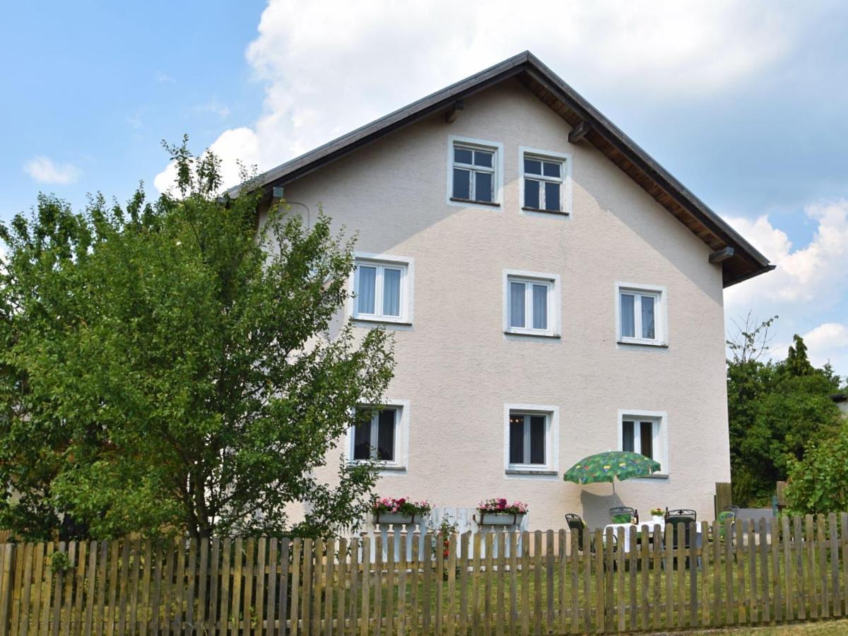 Holiday Home With Garden Near The Forest Arnschwang Εξωτερικό φωτογραφία